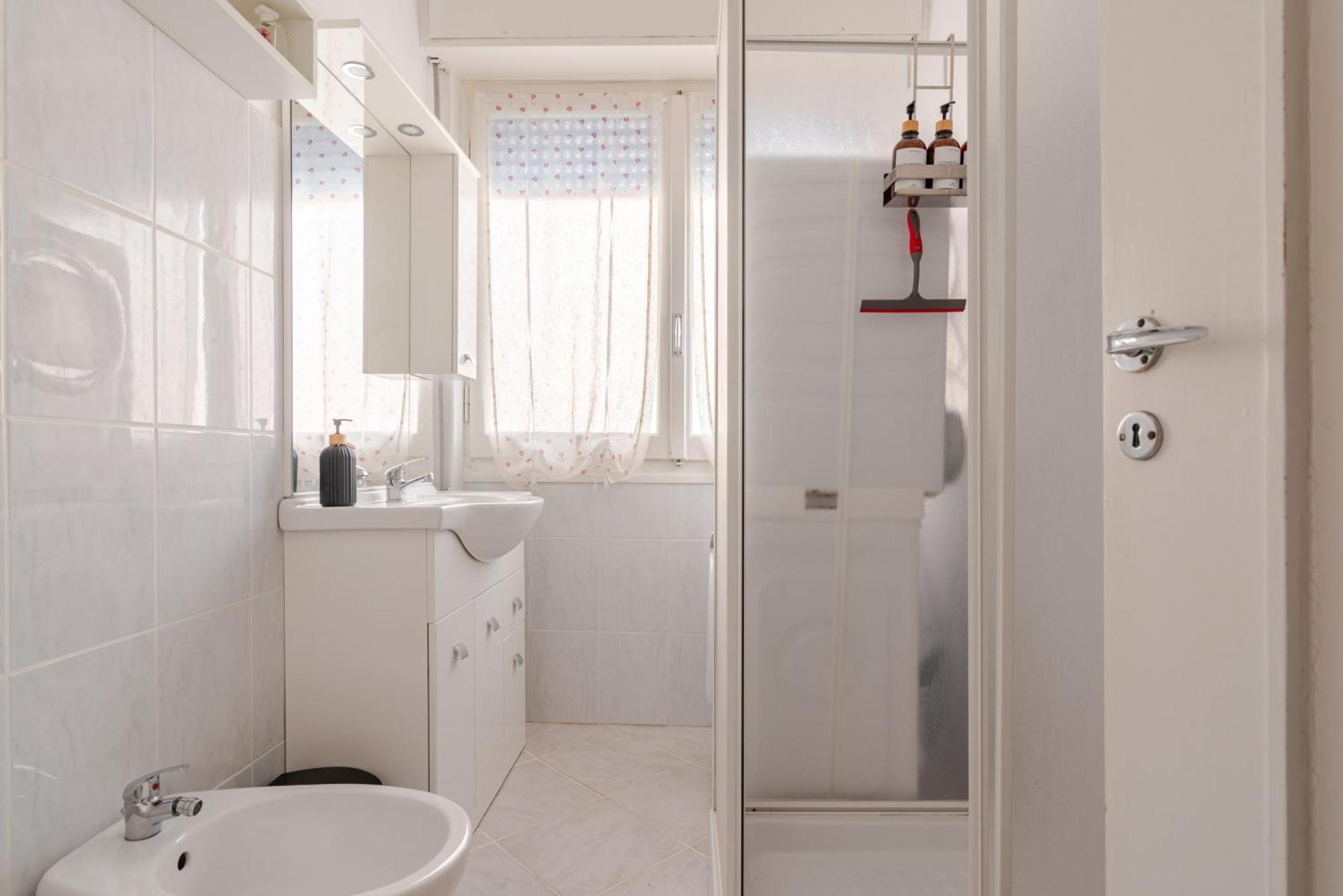 90Mq In Centro 5Min Dal Mare Apartment Recco Luaran gambar